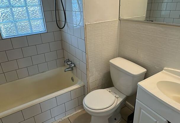 16250 Chesterfield ( C )