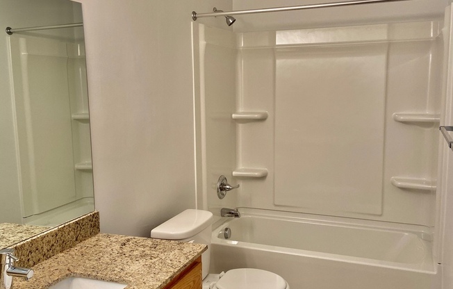 2 beds, 1 bath, 850 sqft, $1,295, Unit 505