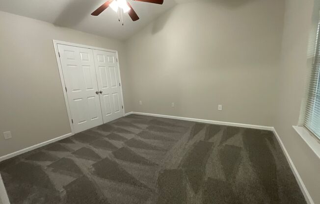 2 beds, 2 baths, 1,131 sqft, $1,425, Unit 2796-6