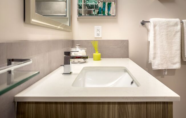 1 bed, 1 bath, $2,850, Unit 109