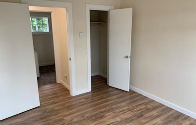 1 bed, 1 bath, 635 sqft, $1,250, Unit P2436