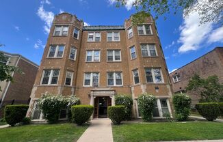 2nd Floor 2 BR/1 Bath, Newly Renovated in Budlong Woods