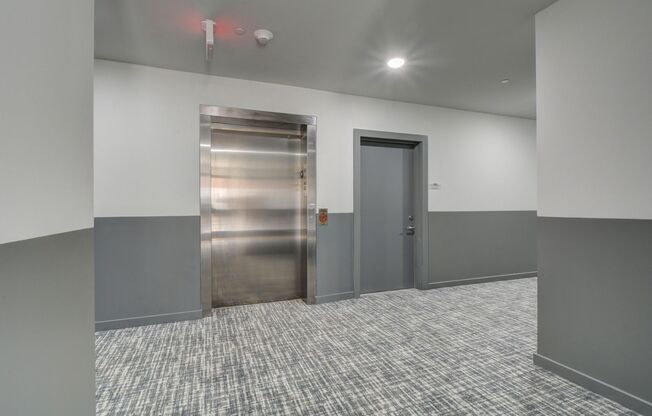 2 beds, 2 baths, 900 sqft, $1,995, Unit 413