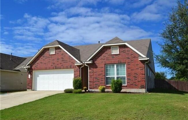 4 Bedroom 2 Bathroom House in Hometown Kyle