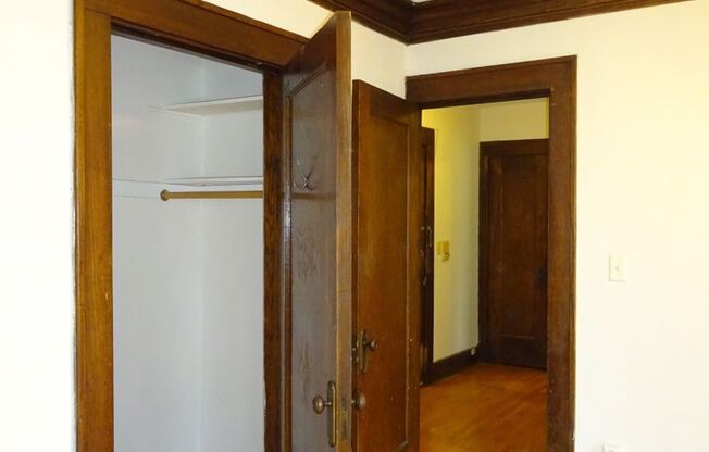 1 bed, 1 bath, 620 sqft, $950, Unit 302