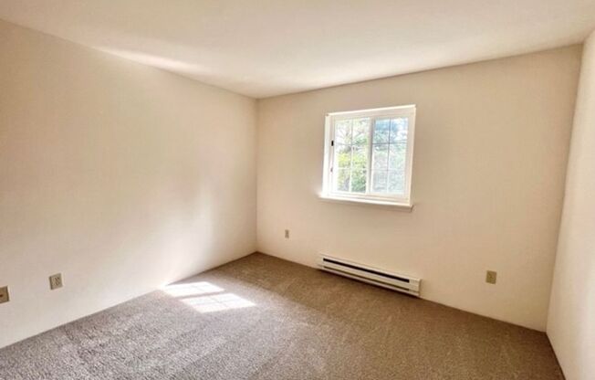 2 beds, 2 baths, 990 sqft, $2,595, Unit A 107