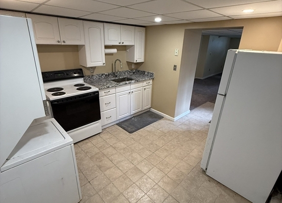 61 63 NEWELL