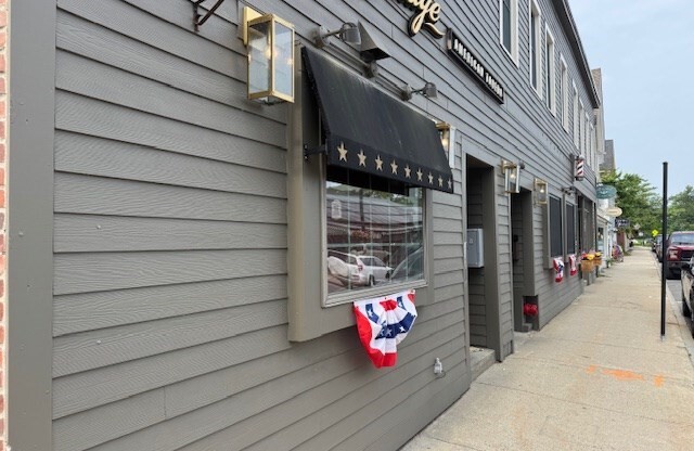 15 COMMONWEALTH AVE