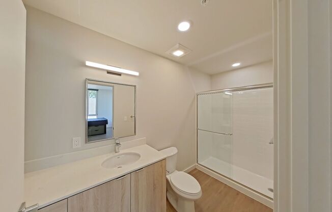 Studio, 1 bath, 314 sqft, $1,225, Unit 305