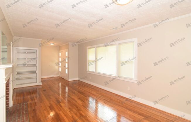 $1,200 - 2 bed/1 bath home for lease!, TOTAL ELECTRIC.