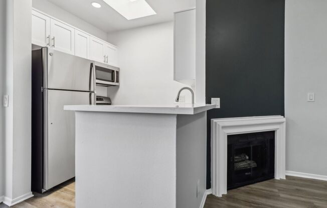 1 bed, 1 bath, 550 sqft, $2,248, Unit 205