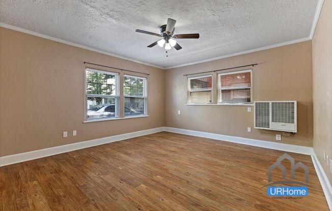 Vintage Studio & 1 bedrooms! Living in the Heart of Portland's Vibrant Alphabet District