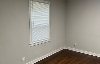 2 beds, 1 bath, $1,200