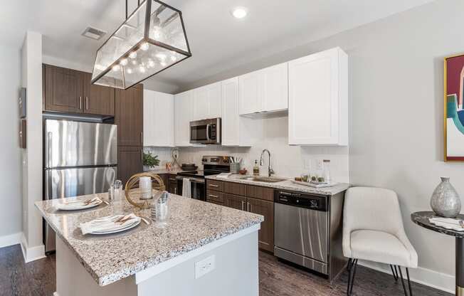 Element 29 Apartments - Stainless steel appliances