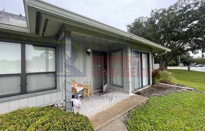 936 N BENEVA RD