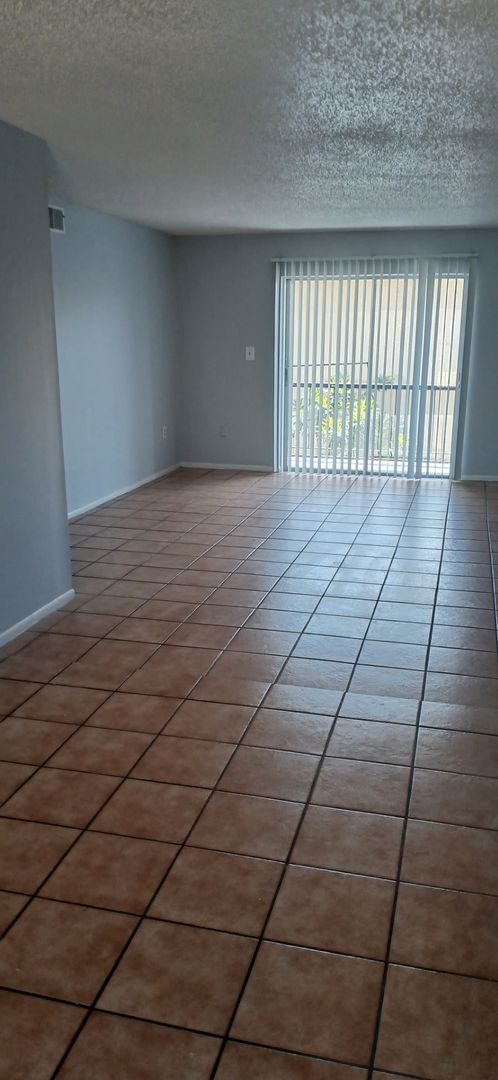 Conway Club Apartments