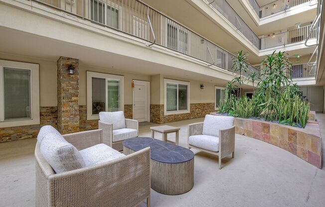 Harborview Apartments