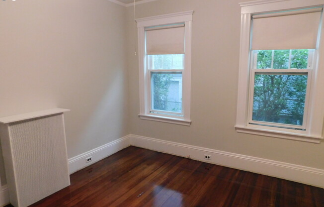 104 LEXINGTON ST