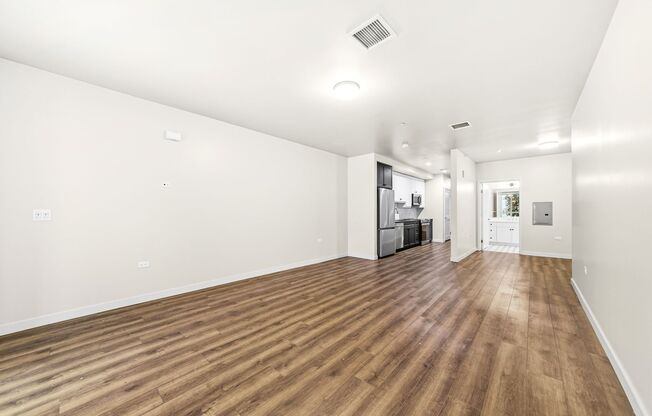 Studio, 1 bath, 828 sqft, $2,775, Unit 105