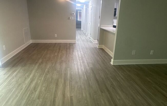 3 beds, 2 baths, 1,300 sqft, $2,550, Unit 3351 #002