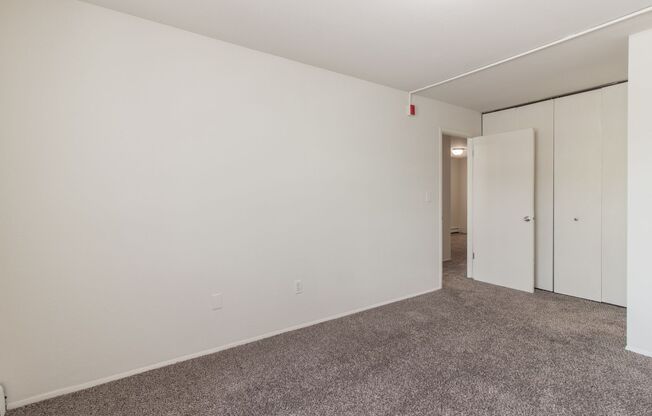 2 beds, 1.5 baths, 680 sqft, $1,350, Unit 317