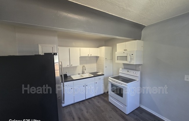 1425 40 ST S