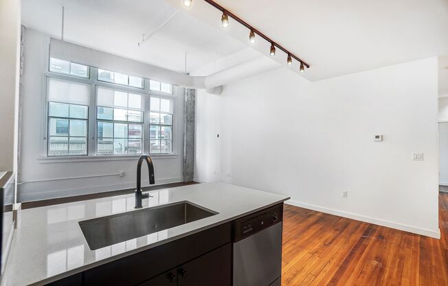 2 beds, 2 baths, 1,430 sqft, $2,736, Unit 100-301