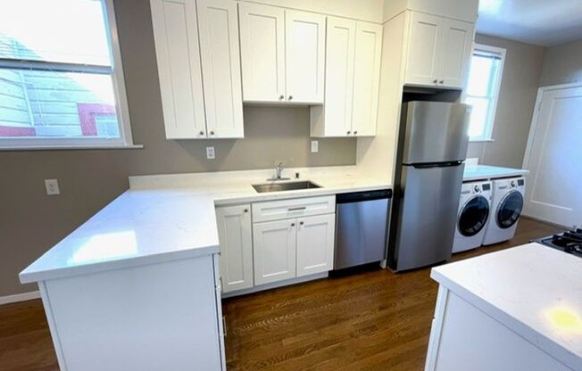 1446-1448 18th Ave (1320r)
