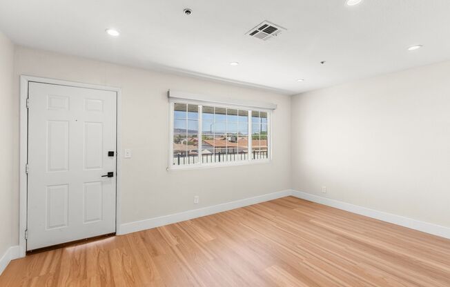 1 bed, 1 bath, 510 sqft, $1,095, Unit 11