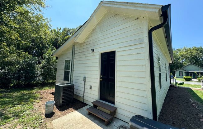 Renovated 3/1 House in South Rome- $1,150