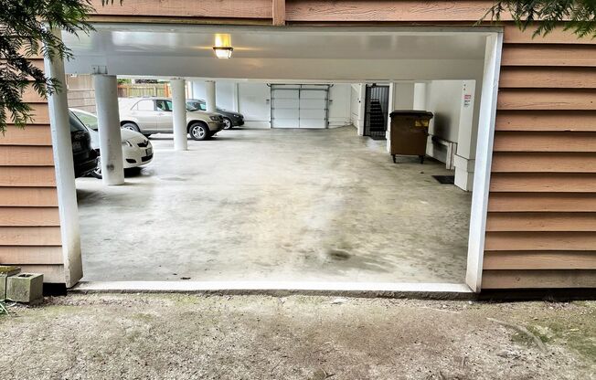1538 JR 51ST LLC