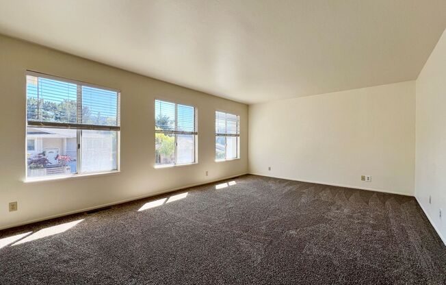 Spacious 4-Bed, 3-Bath Single-Family Home in Park Pacifica with Bonus Room & Private Yard!