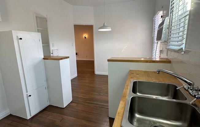 Beachwood Apartments