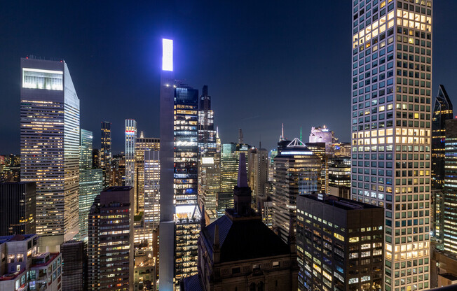 1 bed, 1 bath, 732 sqft, $5,000, Unit 31E