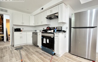 16 LEICESTER ST