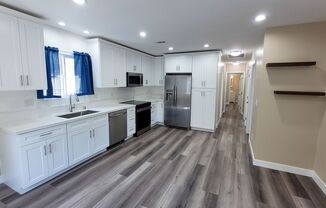 NEW ADU 2 Bed 2 Bath with ALL Appliances Included!