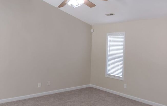1459 Ontario Drive, Kannapolis- 6 Minutes to NC Research Center!