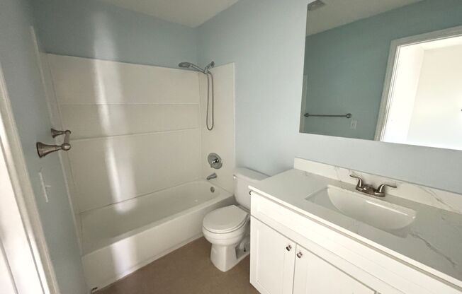 2 beds, 2 baths, $1,295, Unit UNIT 1129