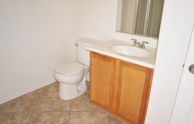 Charming condo in desirable Northwest Las Vegas near Sky Pointe