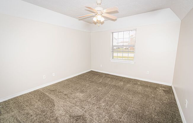 2 beds, 1 bath, 858 sqft, $1,096, Unit K6