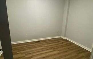 2 beds, 1 bath, $750, Unit Unit A