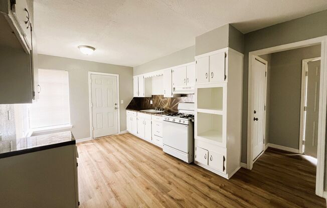3 beds, 1.5 baths, 1,033 sqft, $1,200, Unit 316 Nw 83-1