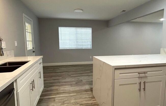 ***Available Now***  4 bedroom, 2 bath home in Imperial Beach