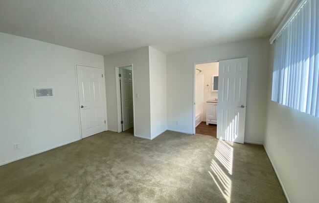 1 bed, 1 bath, 650 sqft, $1,995, Unit 05