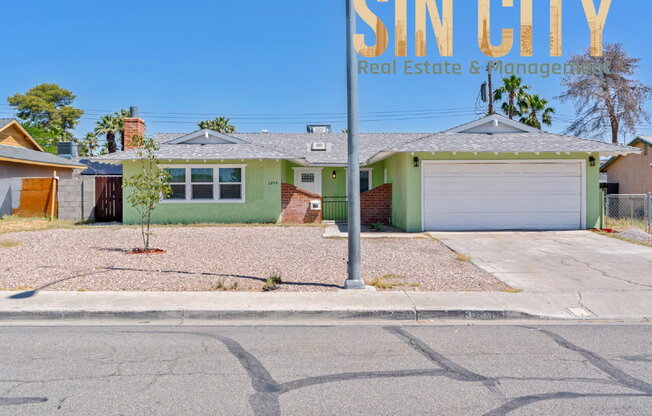 3896 COMMANCHE AVE