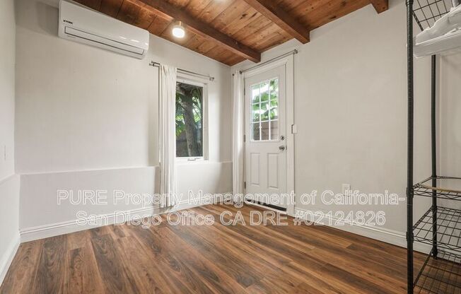 411 CITRUS AVE