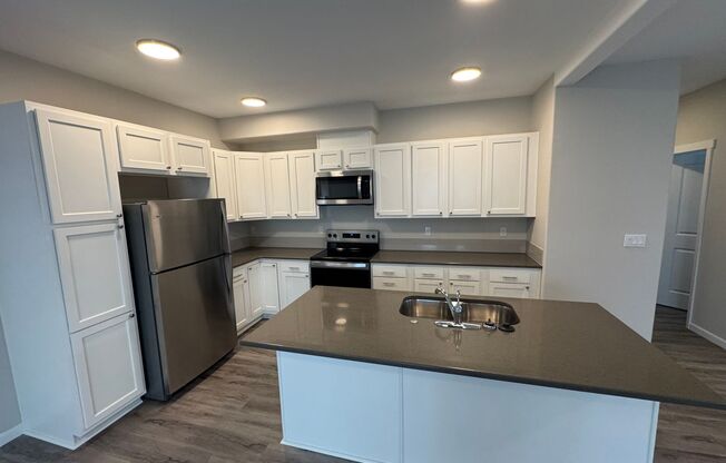 Brand New 4 Bed / 2.5 Bath Duplex! $250 Amazon Gift Card! *FIRST MONTH'S RENT IS FREE!*
