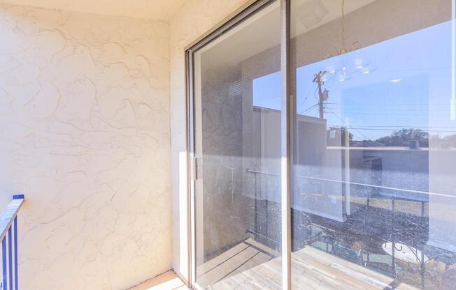 1 bed, 1 bath, 720 sqft, $1,099