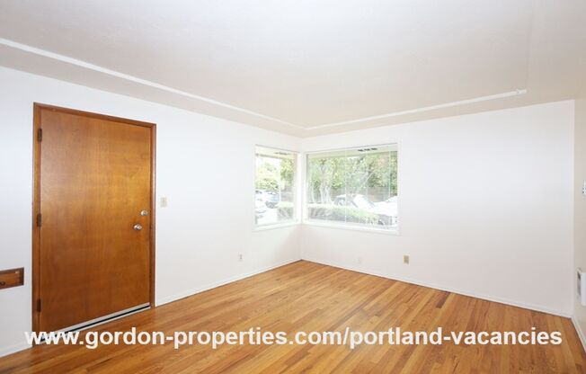 NE 65th Ave - North Tabor single level 1 bedroom apartment