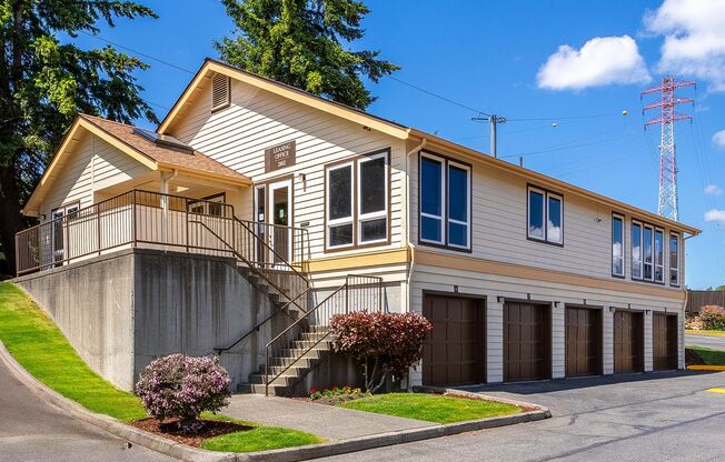 Lawn Courte Apartments at 2802 N. Narrows Drive, Tacoma, WA 98407